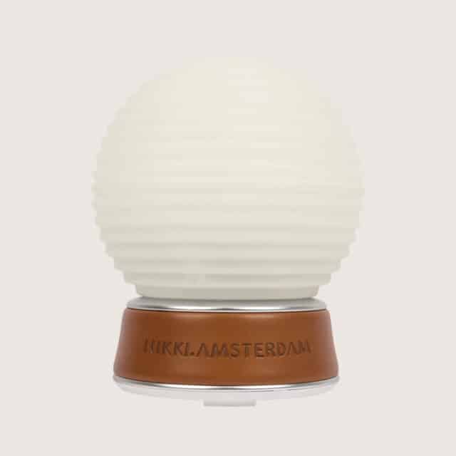 aroma-evaporateur-diffuseur parfumé-avec-huile-etherique-libre-nikki-amsterdam-le-diffuseur