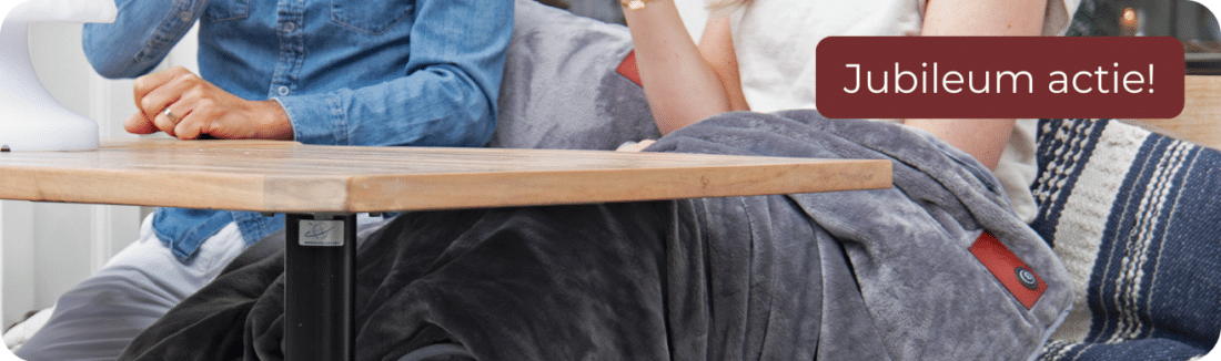 wärmende-decken-aktion-jubiläums-discount-nikki-amsterdam-plaid-kissen