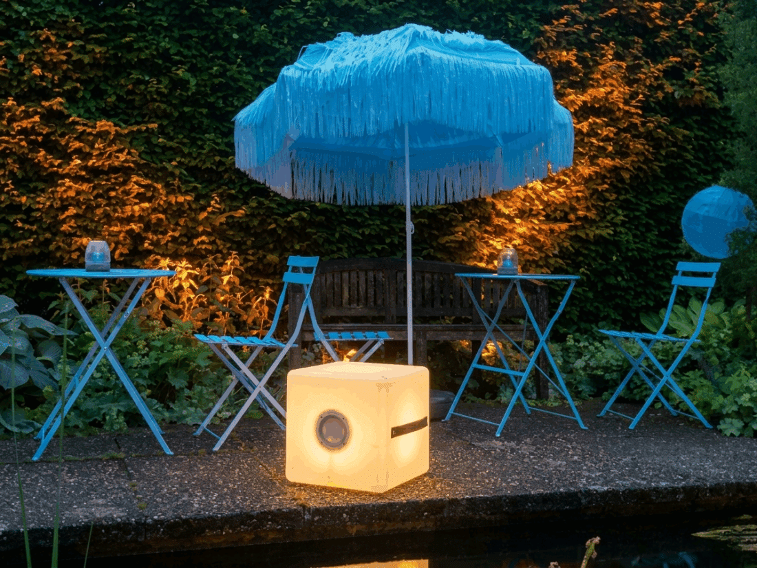 Kubus Speaker Tuinverlichting Bijzettafel Nikki Amsterdam Kubus Speaker Tuinverlichting Bijzettafel Nikki Amsterdam
